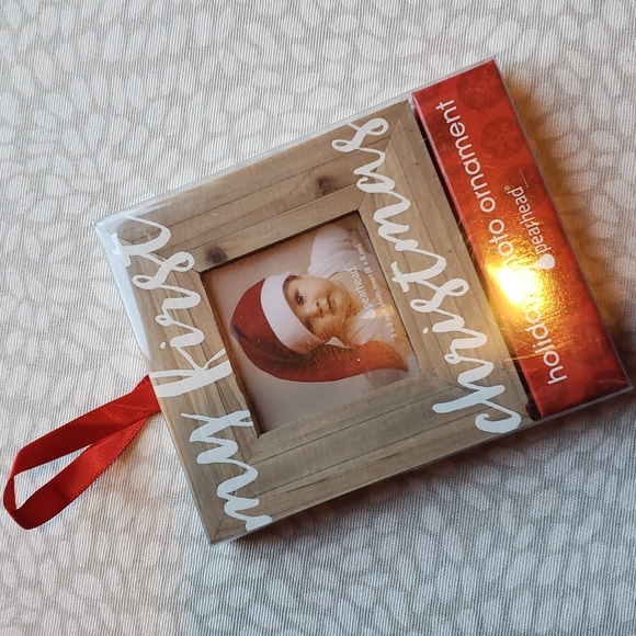 My First Christmas Holiday Photo Ornament - NIB - Picture 2 of 4